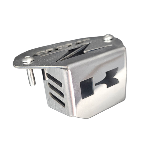 PROTECTOR DE BOMBA O DEPOSITO DE LIQUIDO DE FRENO DELANTERO EN ACERO KAWASAKI Z400