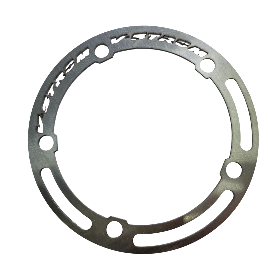 PROTECTOR DE TAPA TANQUE O ARO DE GASOLINA EN ACERO SUZUKI VSTROM 250 SX