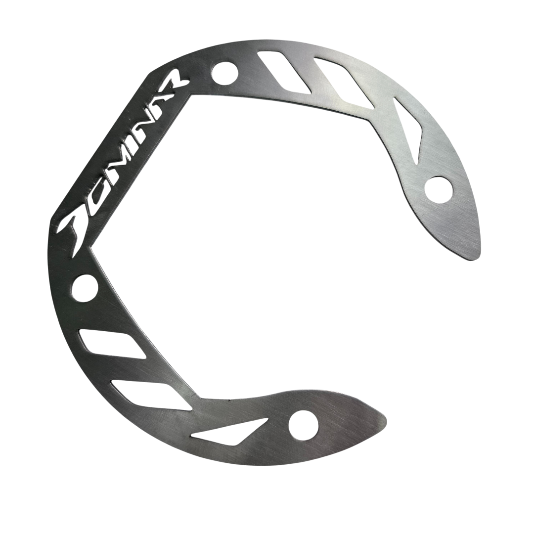 PROTECTOR DE TAPA TANQUE O ARO DE GASOLINA EN ACERO BAJAJ DOMINAR 250 - 400 UG