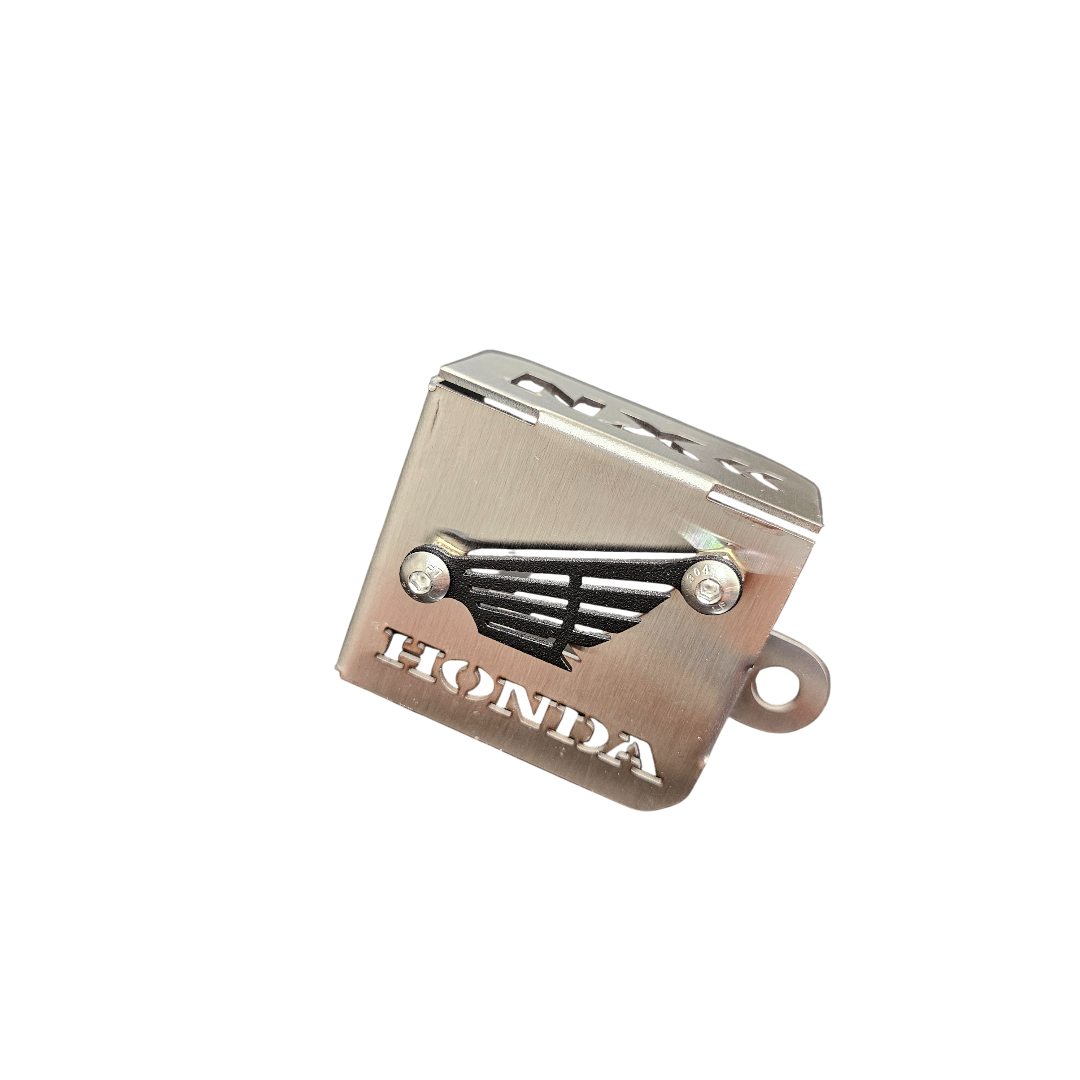 PROTECTOR DE BOMBA O DEPOSITO DE LIQUIDO DE FRENO TRASERO EN ACERO HONDA NX 190