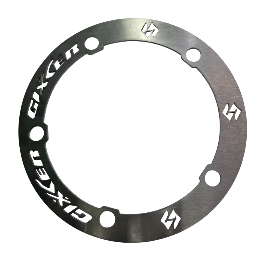 PROTECTOR DE TAPA TANQUE O ARO DE GASOLINA EN ACERO SUZUKI GIXXER 150 FI- GIXXER 150 SF - GIXXER 250 FI - GIXXER 250 SF