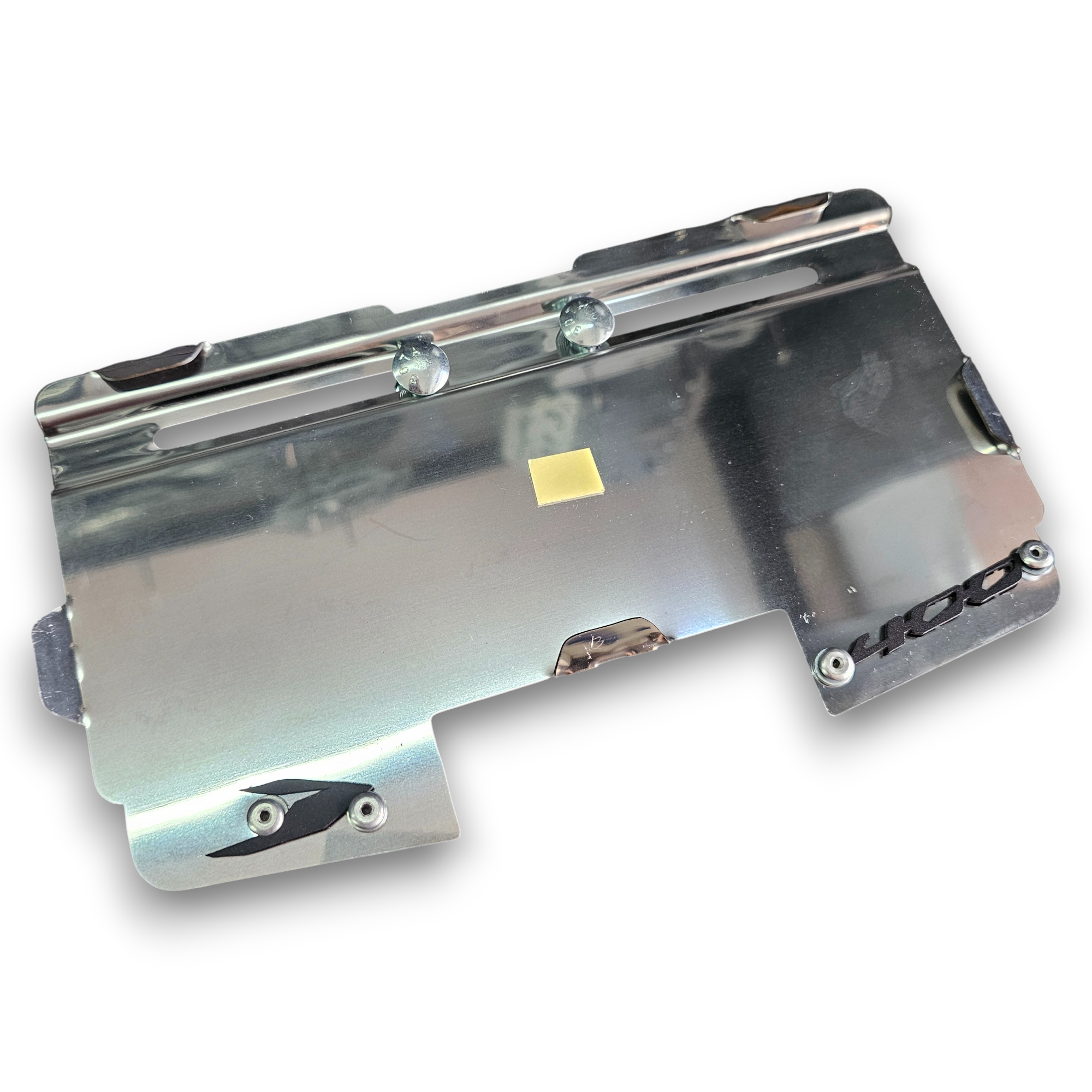 PORTA PLACA SIN PERFORAR DOMINAR 400 BRILLANTE